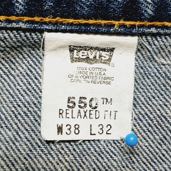 Vintage Levi's 550 Relaxed Fit Short Man W38 L27 Red Tab Jeans USA Made '01 - Picture 5 of 14